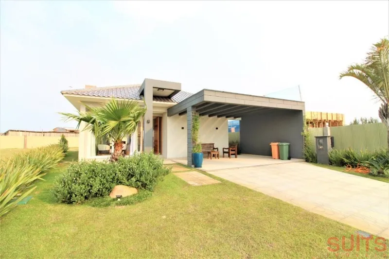 Excelente Casa Térrea no Condomínio Riviera: 1ª foto da galeria de imagens do imóvel