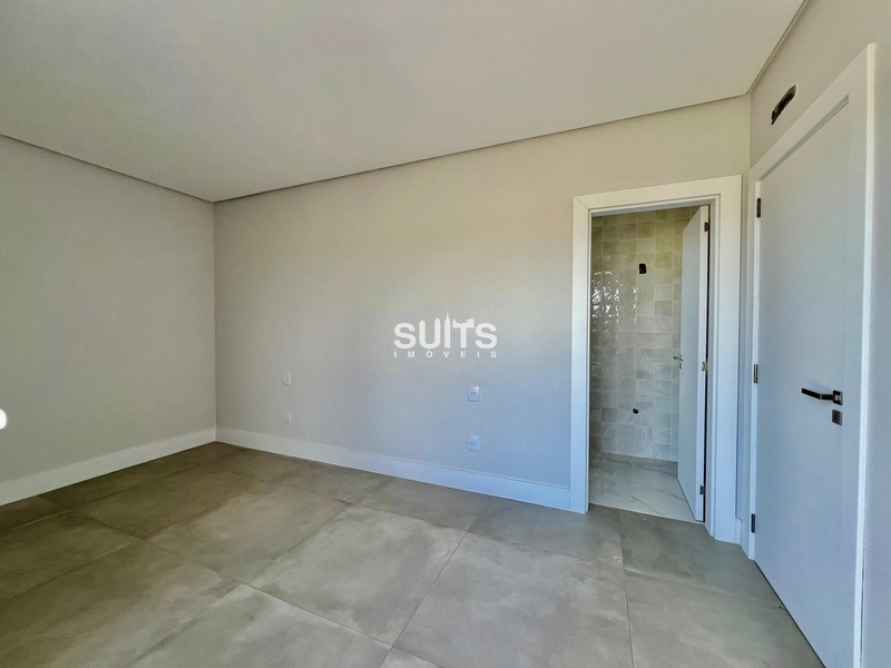 Excelente Sobrado de Frente ao Mar em Condomínio Fechado!: 28ª foto da galeria de imagens do imóvel