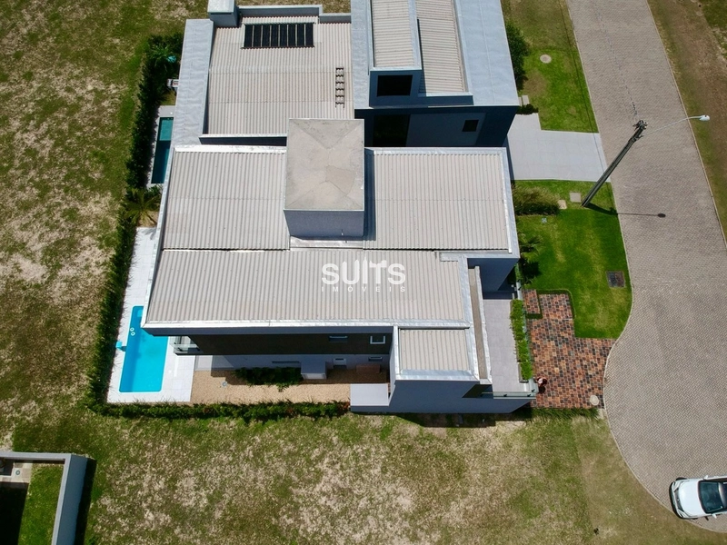 Excelente Sobrado de Frente ao Mar em Condomínio Fechado!: 24ª foto da galeria de imagens do imóvel