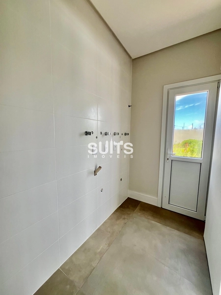 Excelente Sobrado de Frente ao Mar em Condomínio Fechado!: 26ª foto da galeria de imagens do imóvel