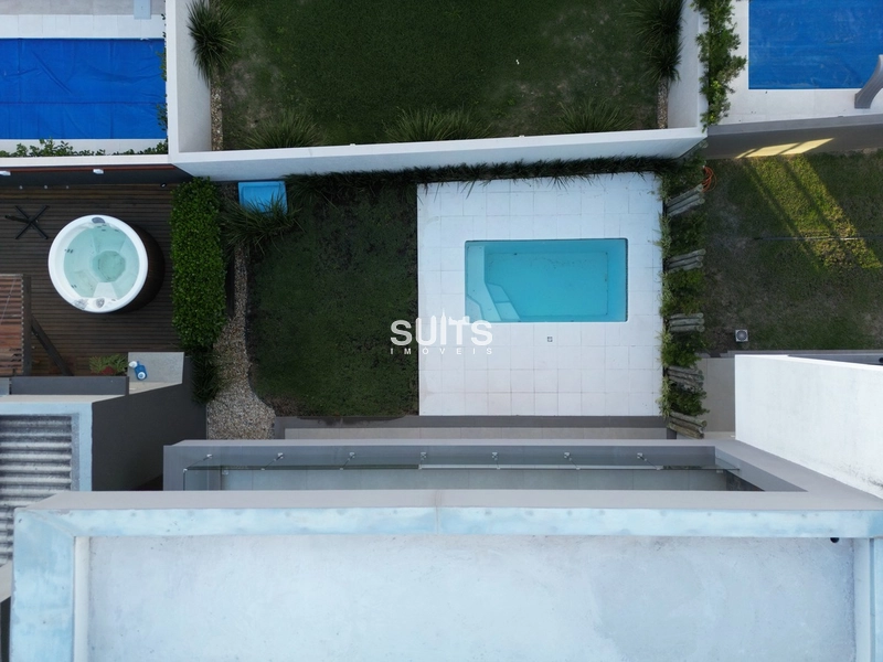 Lindíssimo sobrado à venda no condomínio Blue: 4ª foto da galeria de imagens do imóvel