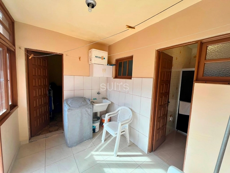 Excelente casa à venda no Centro de Xangri-Lá : 33ª foto da galeria de imagens do imóvel