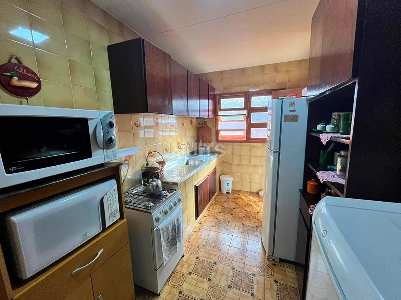 Excelente casa à venda no Centro de Xangri-Lá : 28ª foto da galeria de imagens do imóvel