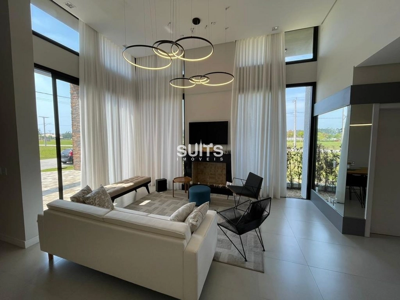 Excelente casa térrea à venda no condomínio Terrasul em Capão da Canoa: 3ª foto da galeria de imagens do imóvel