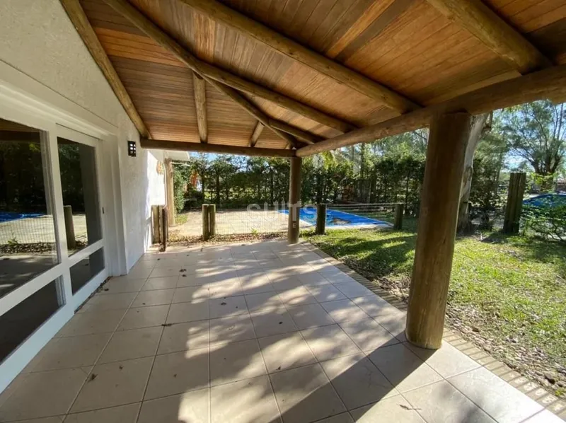 Linda Casa à venda no Centro de Atlântida: 7ª foto da galeria de imagens do imóvel