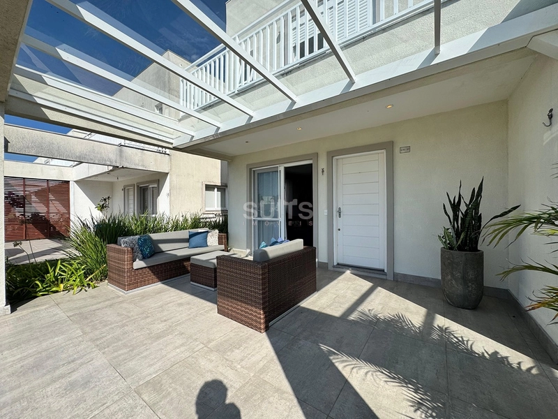 Excelente casa à venda no Páteo Marbella: 2ª foto da galeria de imagens do imóvel