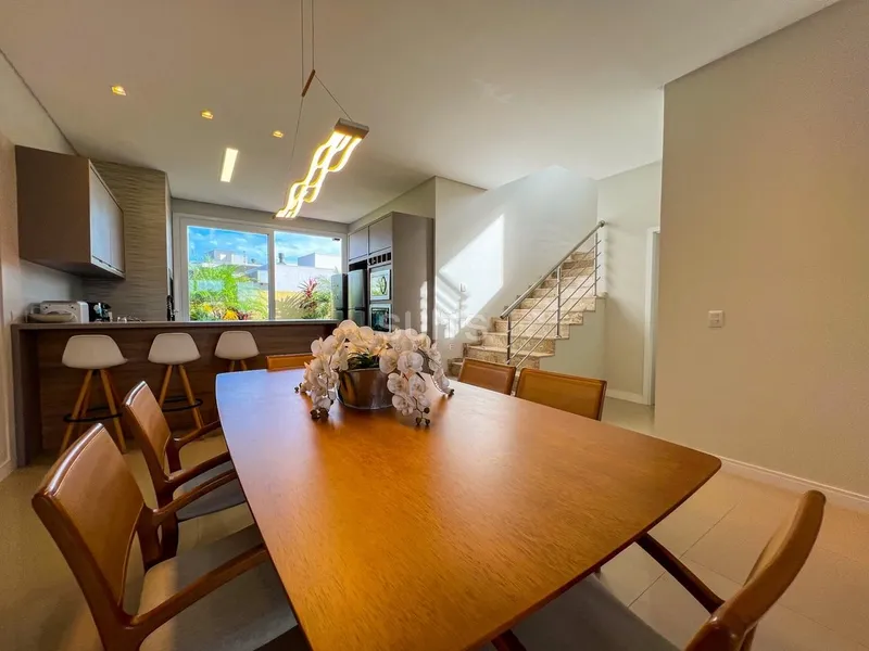 Excelente sobrado à venda no condomínio Blue: 6ª foto da galeria de imagens do imóvel