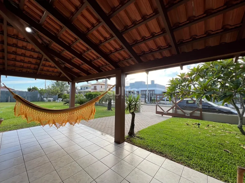 Casa com 02 terrenos na praia de Maristela: 13ª foto da galeria de imagens do imóvel