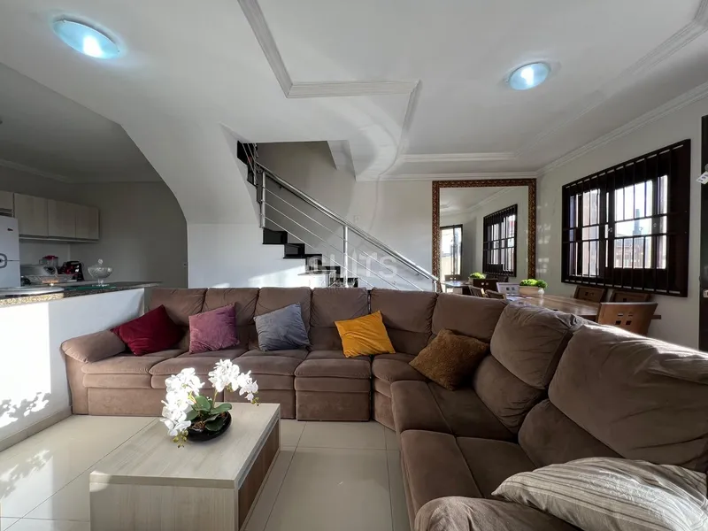 Duplex à venda, a uma quadra do mar!: 6ª foto da galeria de imagens do imóvel