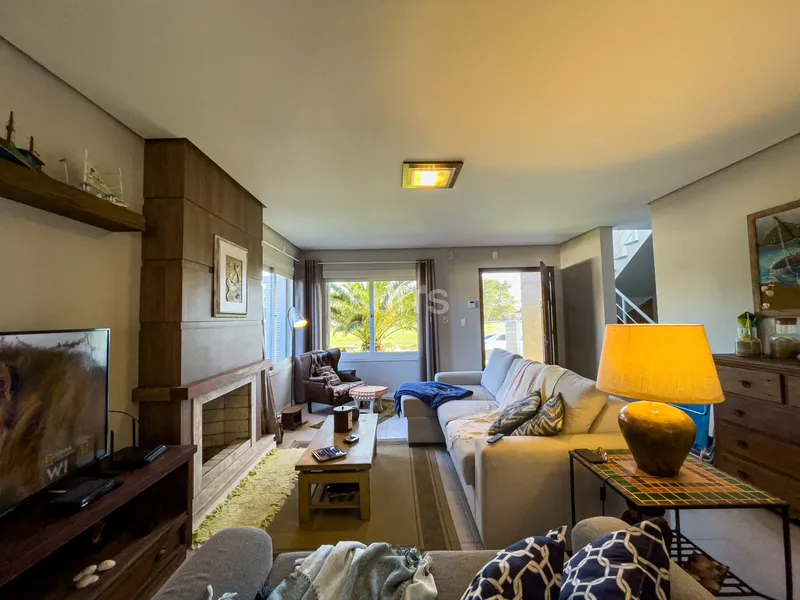 Incrível sobrado com excelente localização na praia de Noiva do Mar: 7ª foto da galeria de imagens do imóvel