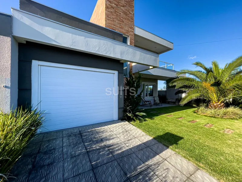 Incrível sobrado com excelente localização na praia de Noiva do Mar: 3ª foto da galeria de imagens do imóvel