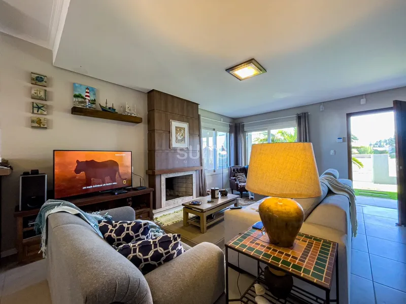 Incrível sobrado com excelente localização na praia de Noiva do Mar: 6ª foto da galeria de imagens do imóvel