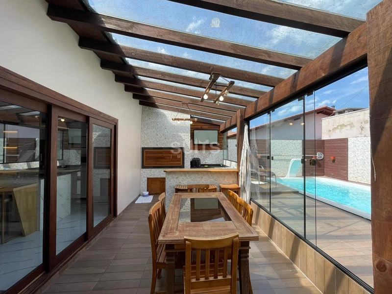 Excelente casa à venda em Atlântida : 24ª foto da galeria de imagens do imóvel