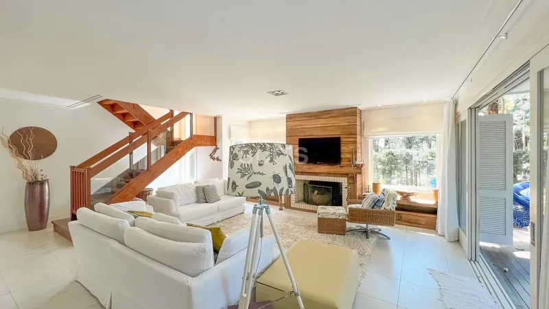 Ótimo sobrado à venda no condomínio Carmel em Atlântida: 6ª foto da galeria de imagens do imóvel