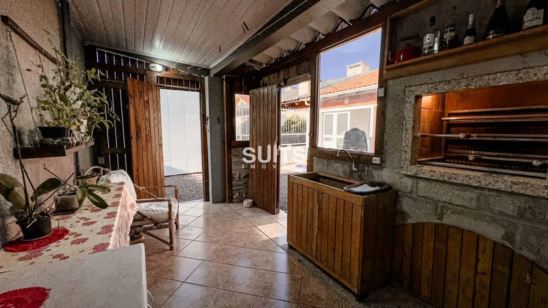 Casa com laje no centro de Xangri-Lá, amplo pátio e anexo nos fundos!: 27ª foto da galeria de imagens do imóvel