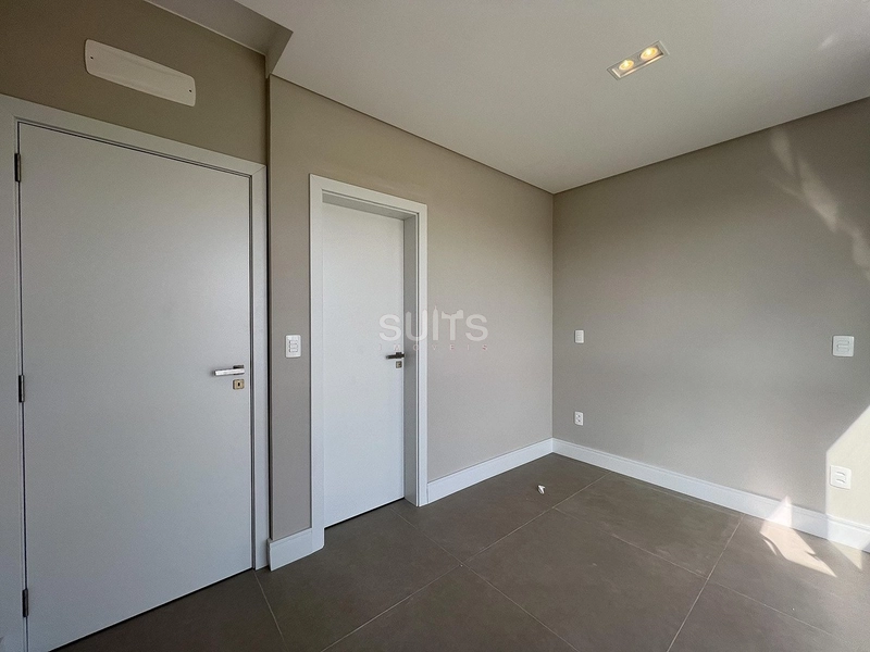 Excelente sobrado à venda no condomínio Joy Xangri-lá: 11ª foto da galeria de imagens do imóvel