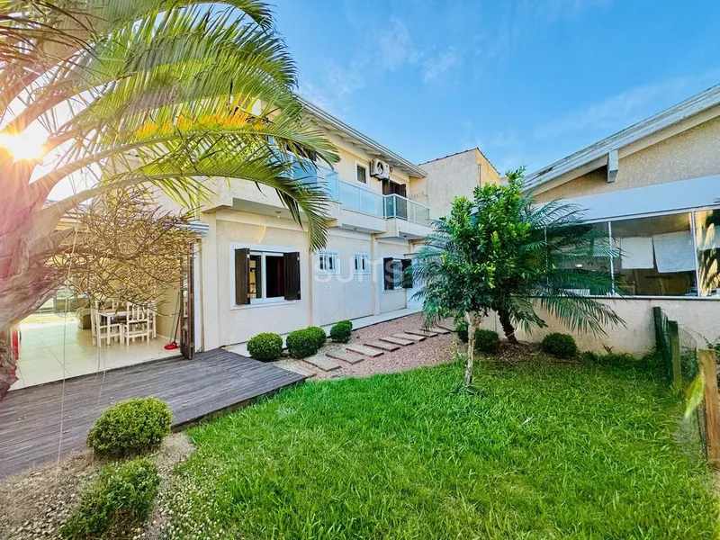Sobrado com piscina mobiliado na praia de Xangri-Lá: 12ª foto da galeria de imagens do imóvel