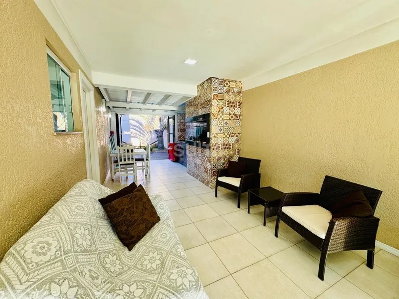 Sobrado com piscina mobiliado na praia de Xangri-Lá: 10ª foto da galeria de imagens do imóvel