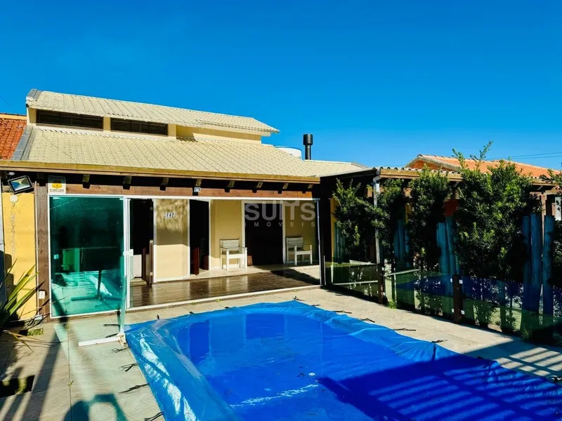 Sobrado com piscina mobiliado na praia de Xangri-Lá: 4ª foto da galeria de imagens do imóvel