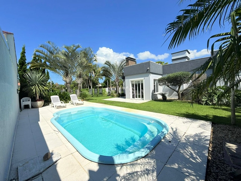 Excelente casa à venda em Atlântida : 7ª foto da galeria de imagens do imóvel