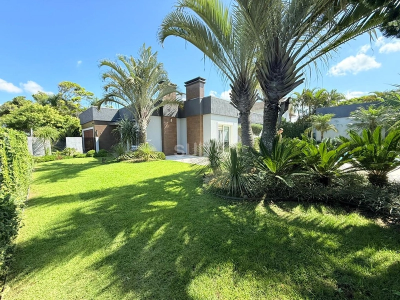 Excelente casa à venda em Atlântida : 8ª foto da galeria de imagens do imóvel