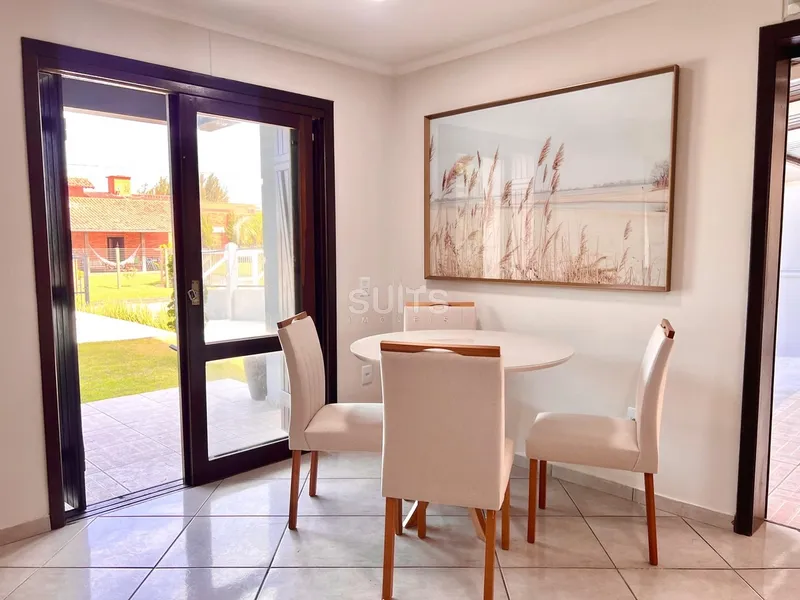 Ótimo sobrado muito próximo ao mar na praia de Noiva do Mar: 7ª foto da galeria de imagens do imóvel