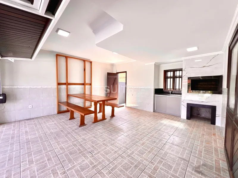 Ótimo sobrado muito próximo ao mar na praia de Noiva do Mar: 12ª foto da galeria de imagens do imóvel