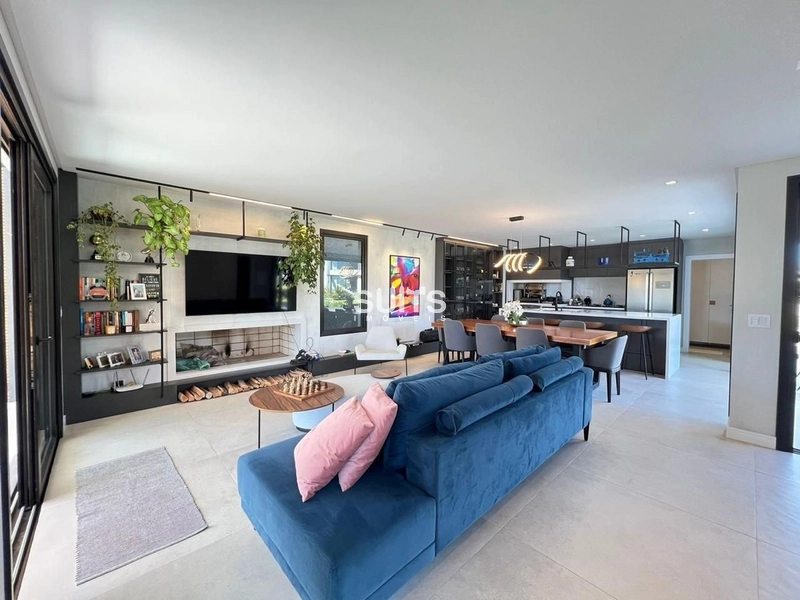 Excelente sobrado à venda no condomínio Blue: 6ª foto da galeria de imagens do imóvel