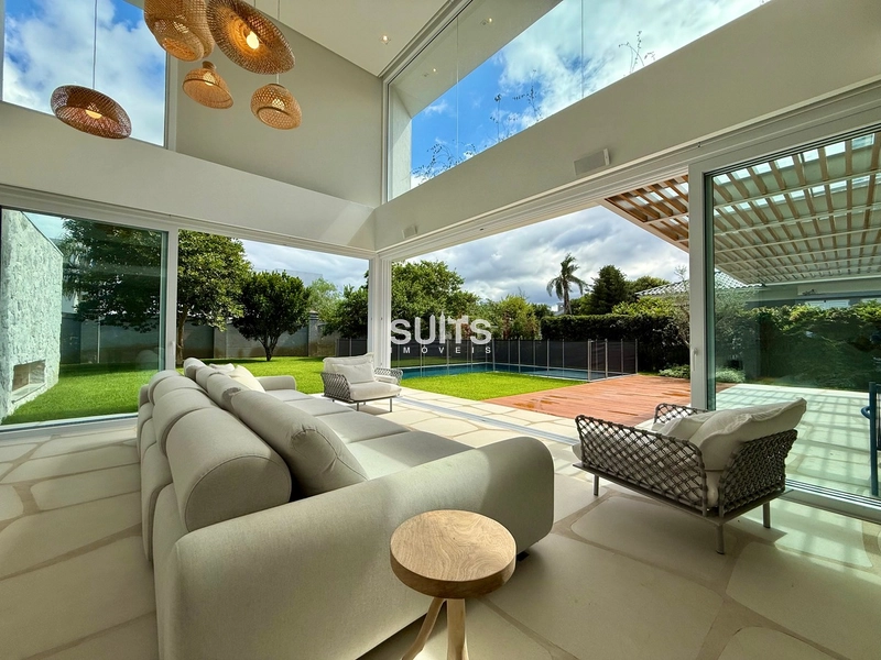 Linda casa com projeto exclusivo no condominio Ilhas Park em Atlantida: 22ª foto da galeria de imagens do imóvel