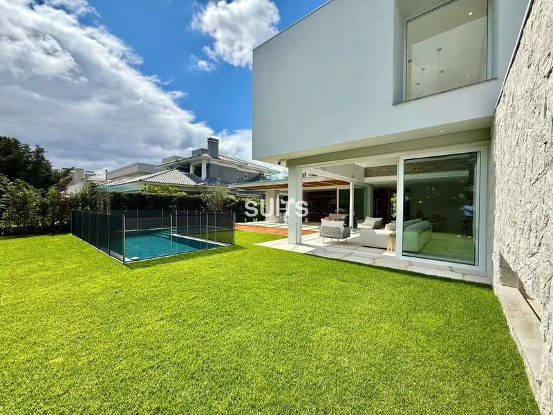 Linda casa com projeto exclusivo no condominio Ilhas Park em Atlantida: 26ª foto da galeria de imagens do imóvel