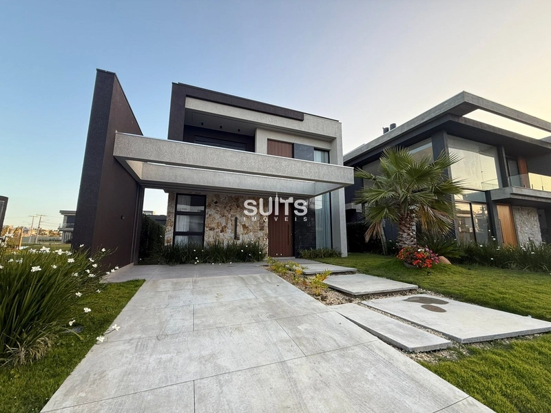 Excelente sobrado no condomínio Sunset: 3ª foto da galeria de imagens do imóvel