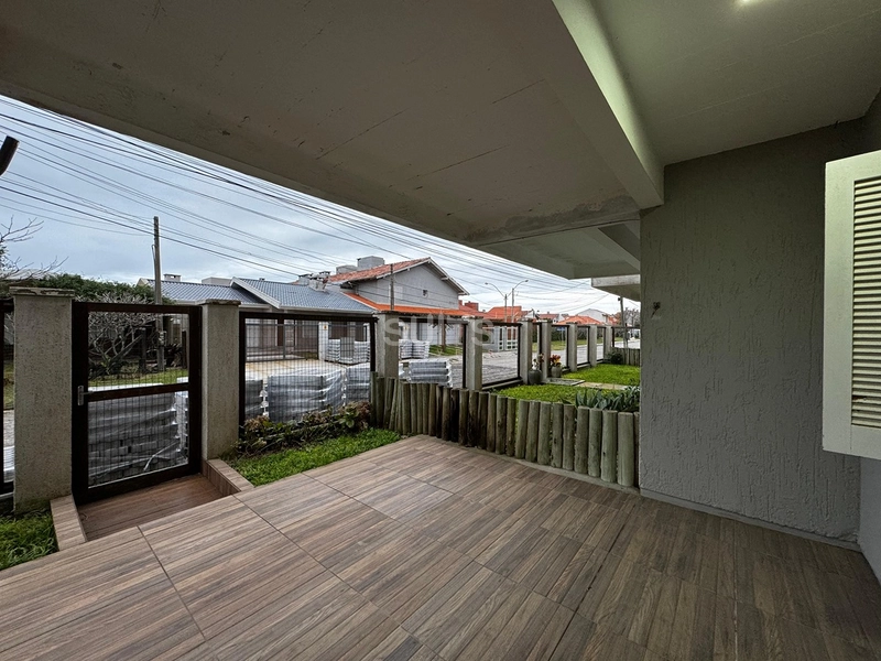 Excelente duplex à 01 quadra do mar no Centro de Xangri-Lá: 3ª foto da galeria de imagens do imóvel