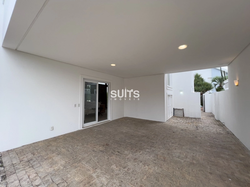 Excelente sobrado à venda no condomínio Lagos Park: 14ª foto da galeria de imagens do imóvel