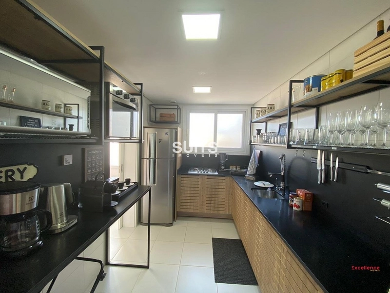 Apartamento giardino de esquina, beira lago e com vista para o clube: 8ª foto da galeria de imagens do imóvel