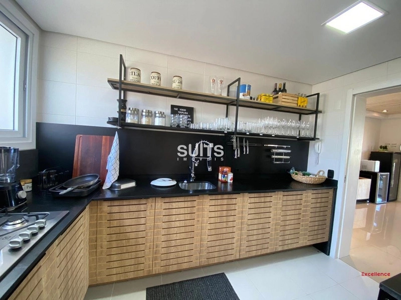 Apartamento giardino de esquina, beira lago e com vista para o clube: 6ª foto da galeria de imagens do imóvel