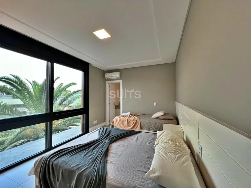 Incrível sobrado beira lago no condomínio Malibu: 24ª foto da galeria de imagens do imóvel