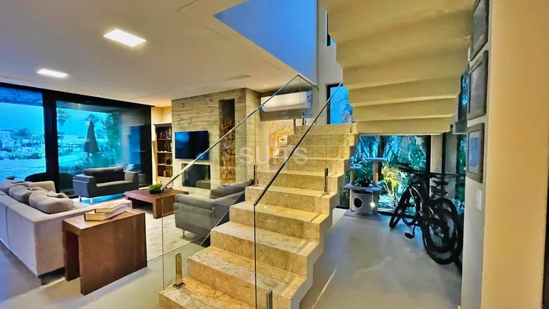 Incrível sobrado beira lago no condomínio Malibu: 8ª foto da galeria de imagens do imóvel