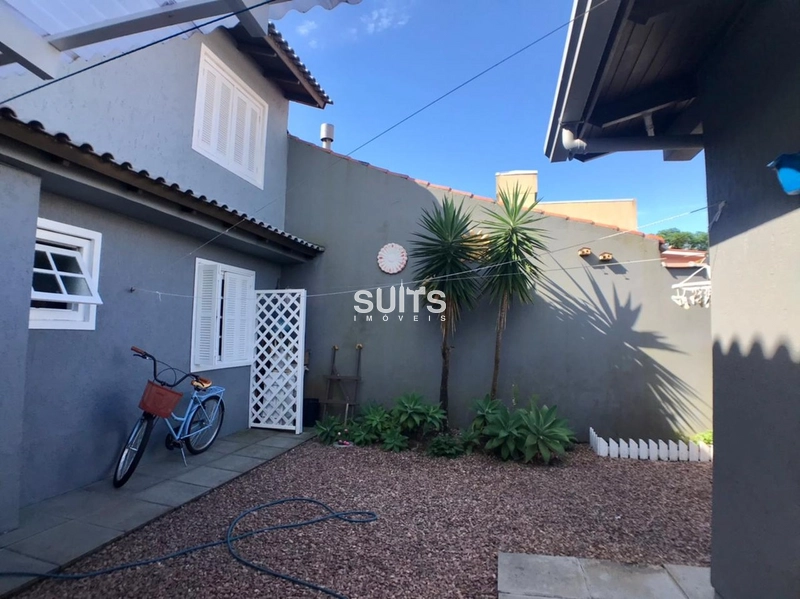 Excelente Sobrado em Xangri-Lá: 10ª foto da galeria de imagens do imóvel