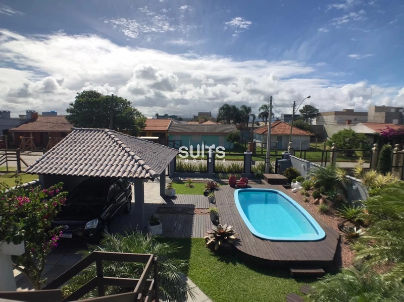 Excelente Sobrado em Xangri-Lá: 1ª foto da galeria de imagens do imóvel