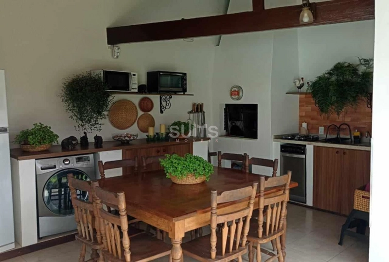 Excelente casa : 7ª foto da galeria de imagens do imóvel