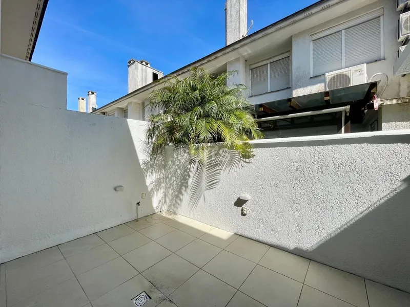 Excelente sobrado no Condomínio Pacific em Xangri-Lá: 8ª foto da galeria de imagens do imóvel