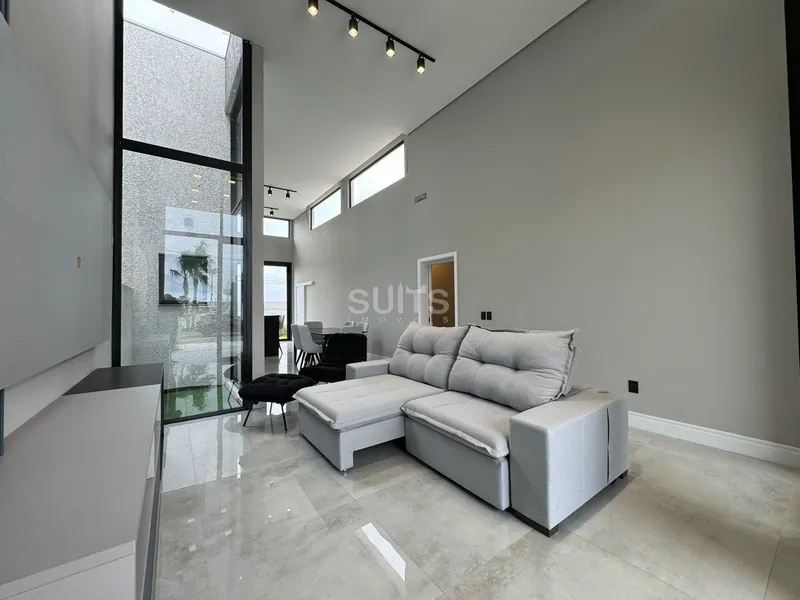 Linda casa térrea no condomínio Blue no centro de Xangri-Lá: 1ª foto da galeria de imagens do imóvel