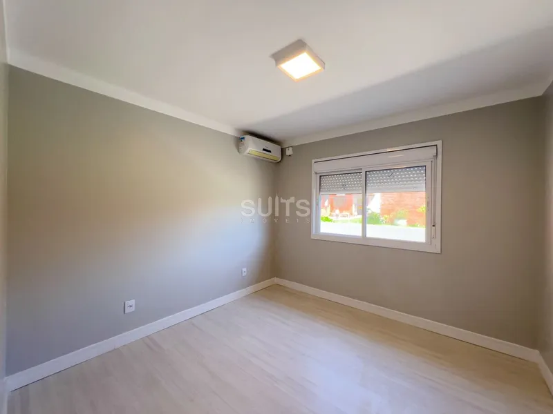 Casa de esquina muito bem localizada no Centro de Xangri-Lá: 9ª foto da galeria de imagens do imóvel