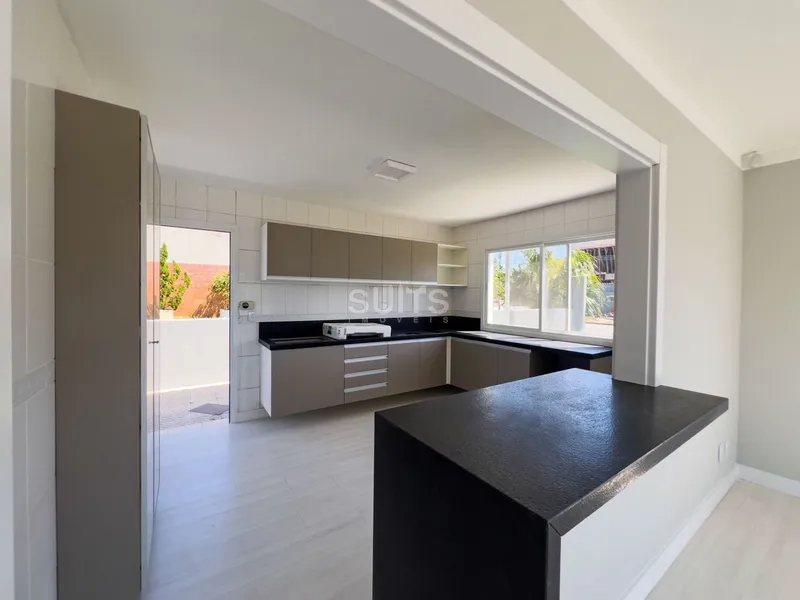 Casa de esquina muito bem localizada no Centro de Xangri-Lá: 6ª foto da galeria de imagens do imóvel