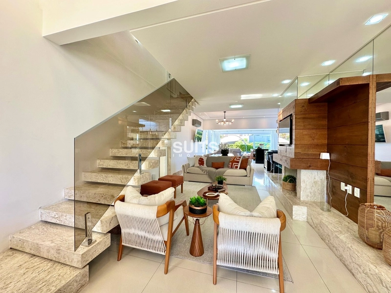 Excelente sobrado à venda no condomínio Sea Coast: 4ª foto da galeria de imagens do imóvel