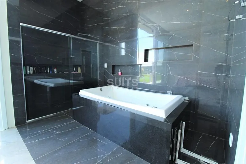 Linda casa térrea à venda no Condomínio Riviera: 21ª foto da galeria de imagens do imóvel