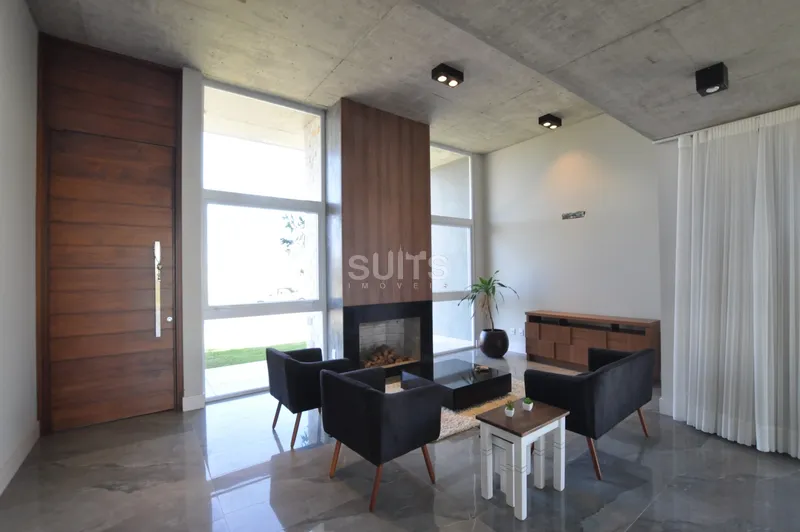 Linda casa térrea à venda no Condomínio Riviera: 4ª foto da galeria de imagens do imóvel