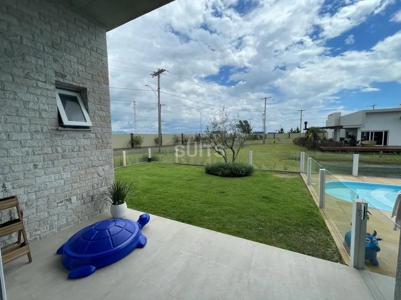 Linda casa térrea à venda no Condomínio Riviera: 23ª foto da galeria de imagens do imóvel