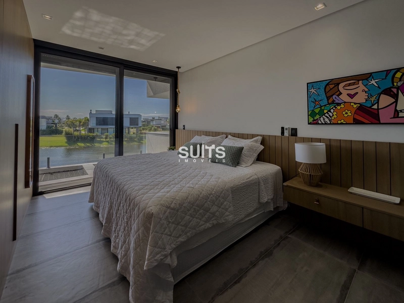 Excelente sobrado beira-lago no Condomínio Enseada: 29ª foto da galeria de imagens do imóvel