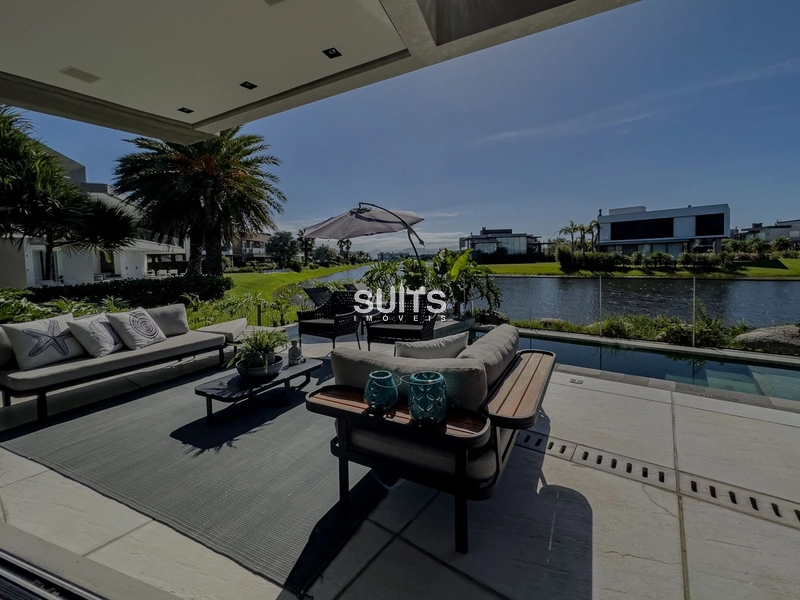 Excelente sobrado beira-lago no Condomínio Enseada: 12ª foto da galeria de imagens do imóvel